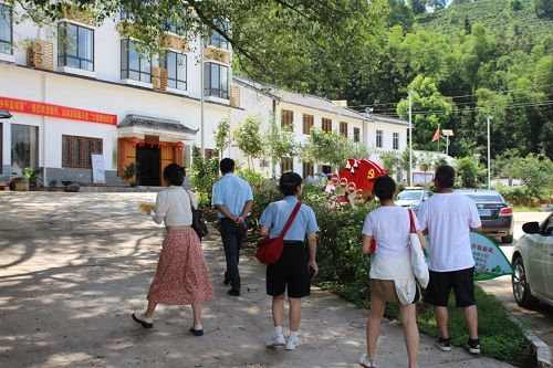 ��̶��W�{�ЈF���Y���������Ļ��c�������O�������r���ÿ��ںϰlչ