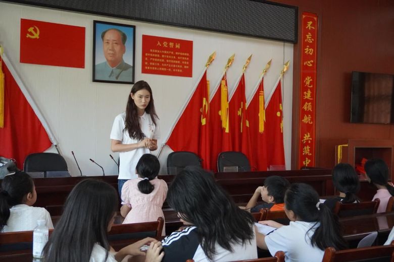 ��ꖌWԺ��־Ը��������M��ƺ�壺������ȫ�c��ůͬ��