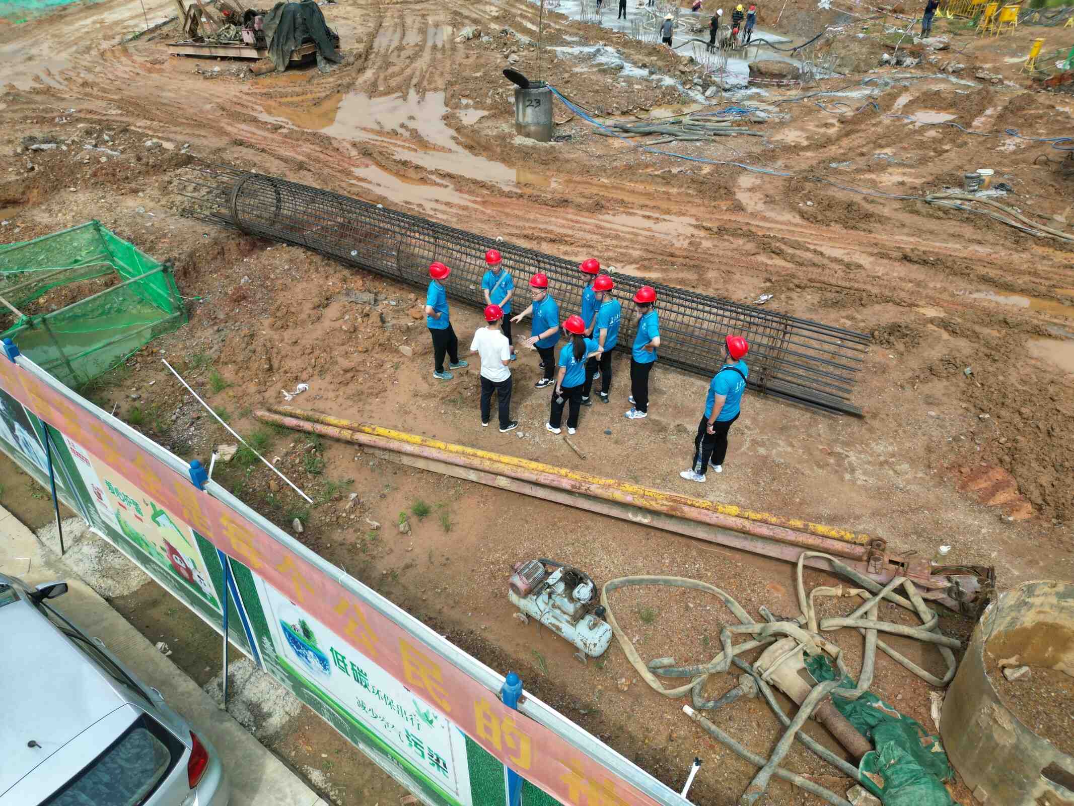 ׷���}���tɫӛ��������·���O�ɾ�|�L����W��·�WԺ�����r����������`�A�M�Y��