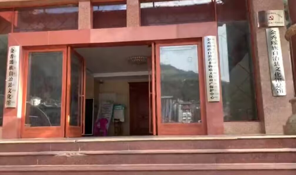 �V������W(xu��)�Ӹ����㬎�����οh���L���z���o�����^�L���Խ��Ă��з��z��׌���C�`���²�