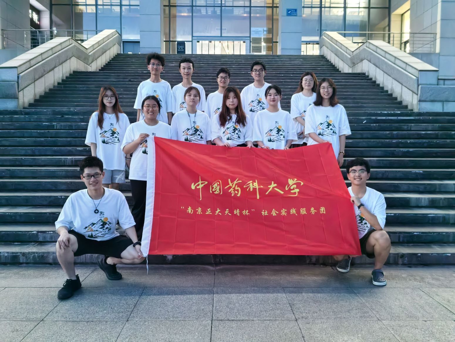 �ഺ���Ї�ʽ�F(xi��n)����ͦ�ߓ���|�Ї�ˎ�ƴ�W���E��ǭ2.0���`�F���ഺ�c����ǭ�У�����ǭ��L��ƪ