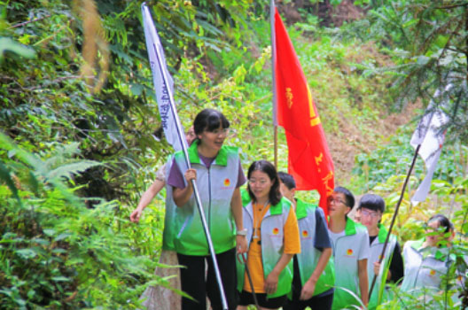 ����������ƎX�������㟒�ഺ��ɫ