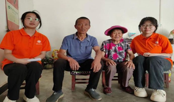 ��ֲ�������������B�Ƽ�֮������̽�����״�Сľ����a�I�¸�·