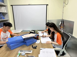 ˇ·��ǰ���Ӽ{�؄e���А۟o�K