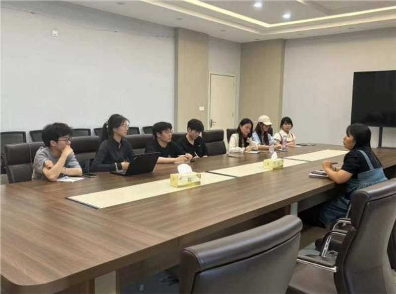 ���ഺ����������ͬ�С����LĸУ���`���