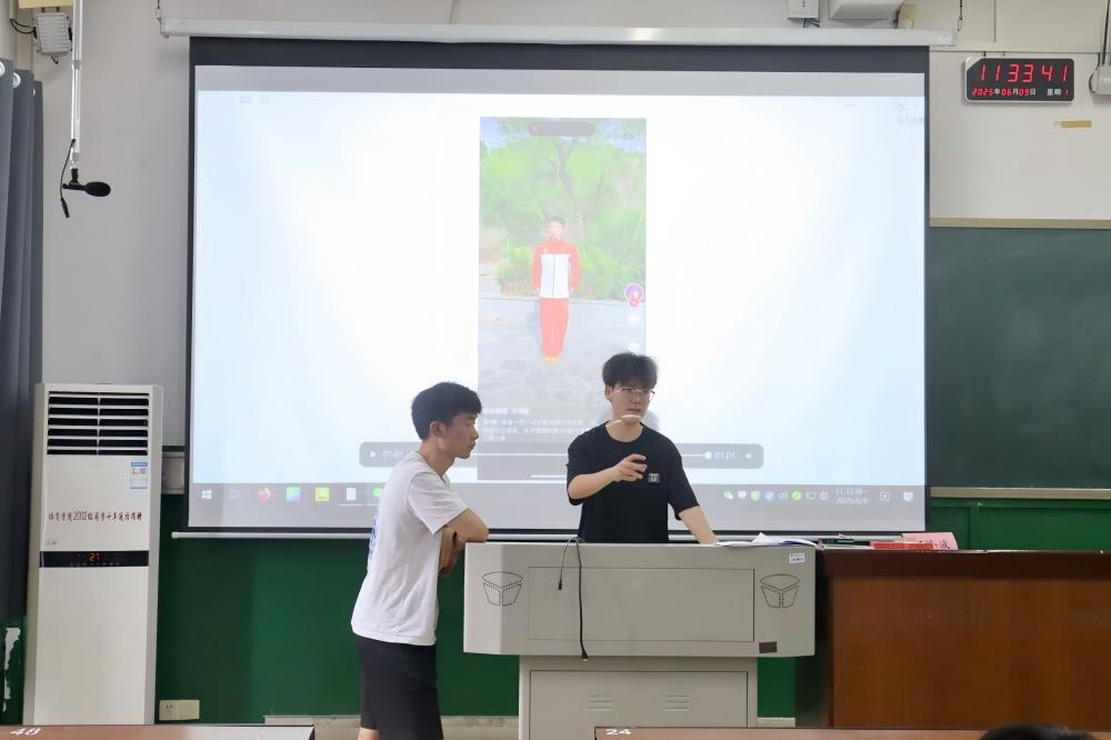 ĥ�Z�hâ,������`�����ώ����wԺ����������(m��ng)����(sh��)�`�F(tu��n)�T�n���l(f��)