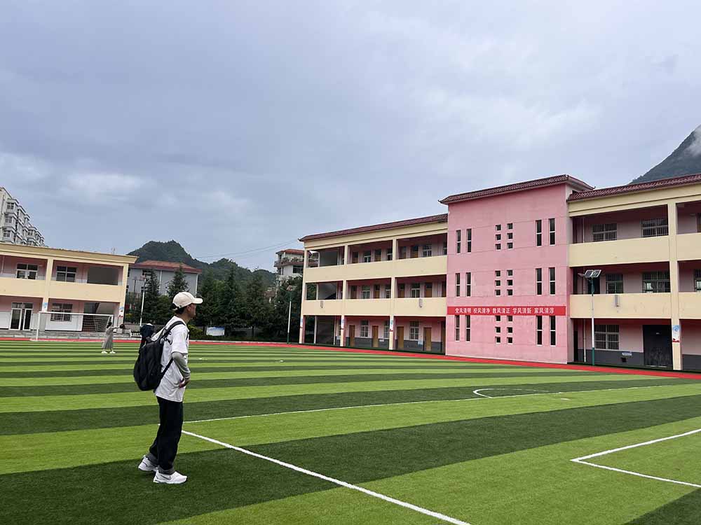 ����Сɽ�壬�Ȱl����� ������Ҋéƺ�����ЌW