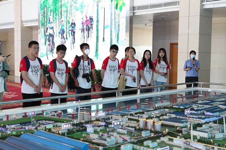 �����Ƽ���W(xu��)����W(xu��)�Ӹ���䓾����_չ�������(hu��)��(sh��)�`