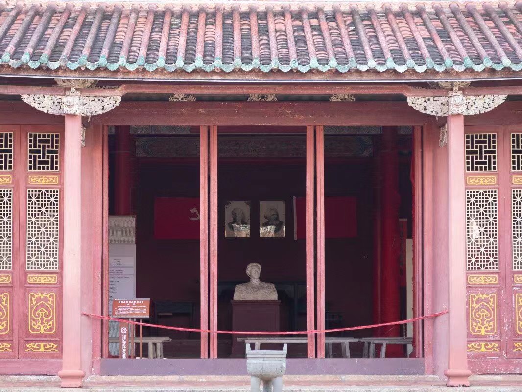 ���_������h���g