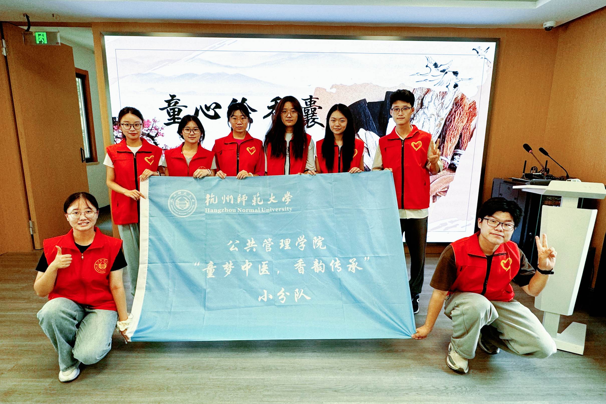 ��ͯ�����t����퍂��С�С������M������^