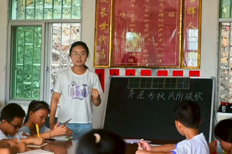 ���һ�磬���Lһ�� �����Ͼ����պ����W�����W���F�����_չ��֧�c�����������ֈF֧�̻��