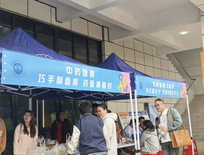 �������t(y��)ˎ��W(xu��)�A٢�������e�k����Ȿ�ݡ�ˎ��M�������}���