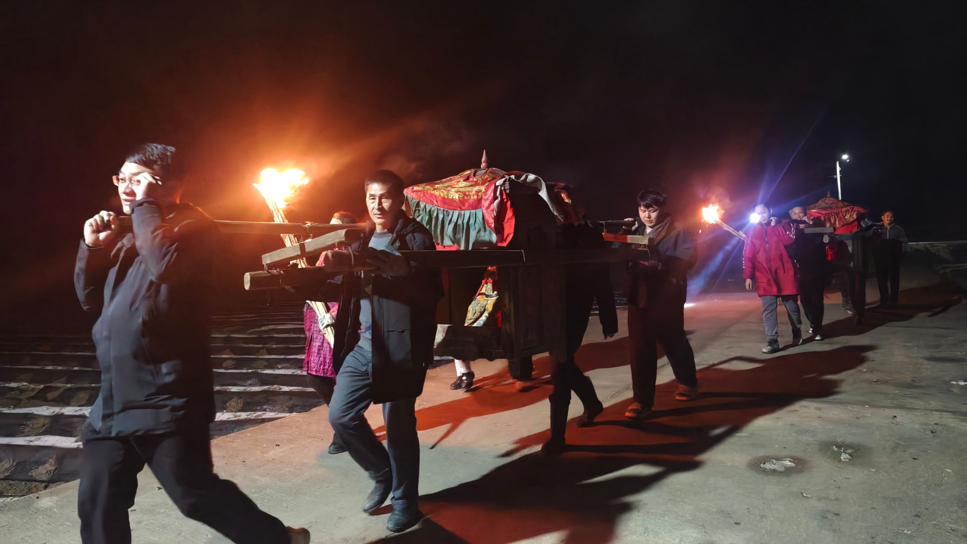 �����_��ǧ�ꡰ�����Ļ� ���������m���������}