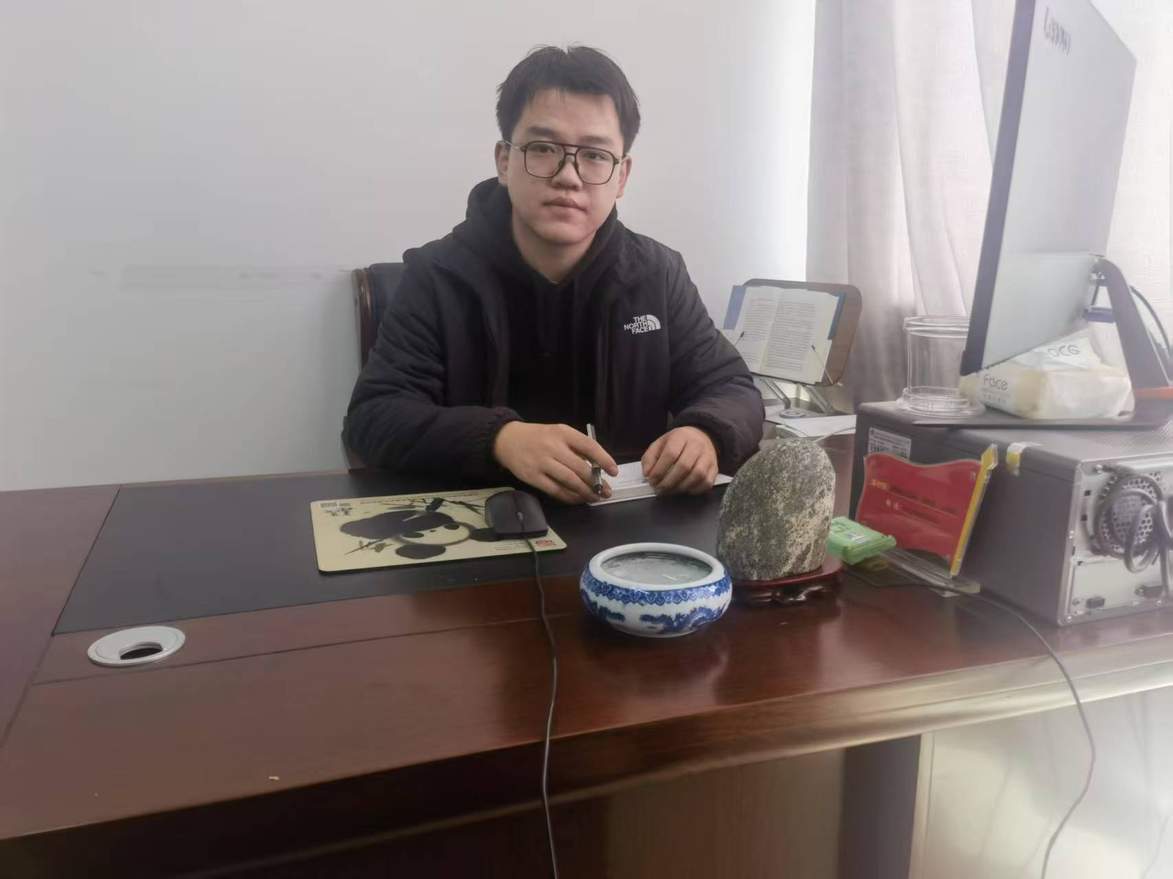 �ഺ������������܊����