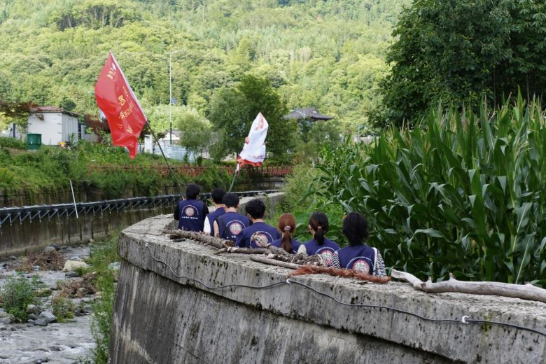 �t�����r���������·�ظ�Դ