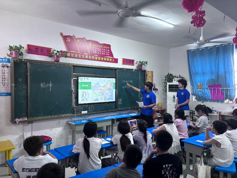 �S�ӹ����M(j��n)У�@��֧���n�Â�����