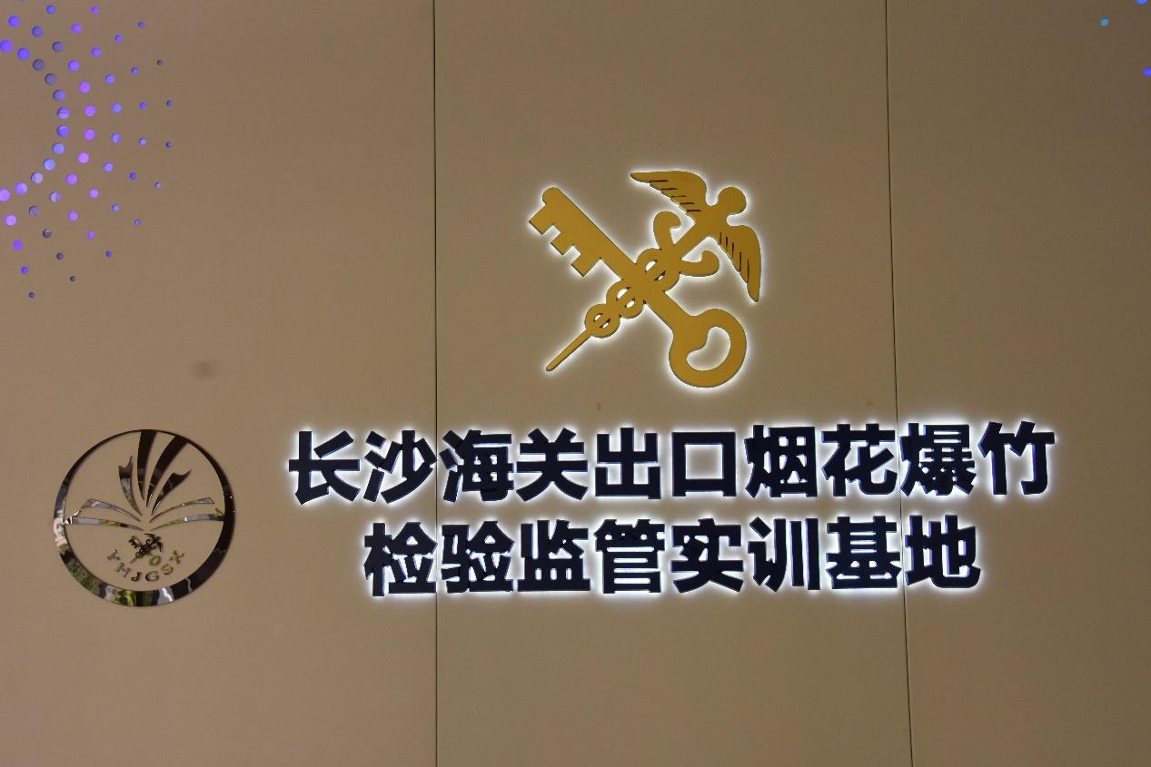 ���I(l��ng)�������a(ch��n)�I(y��)�D(zhu��n)�ͣ����L�Ļ�������ƪ