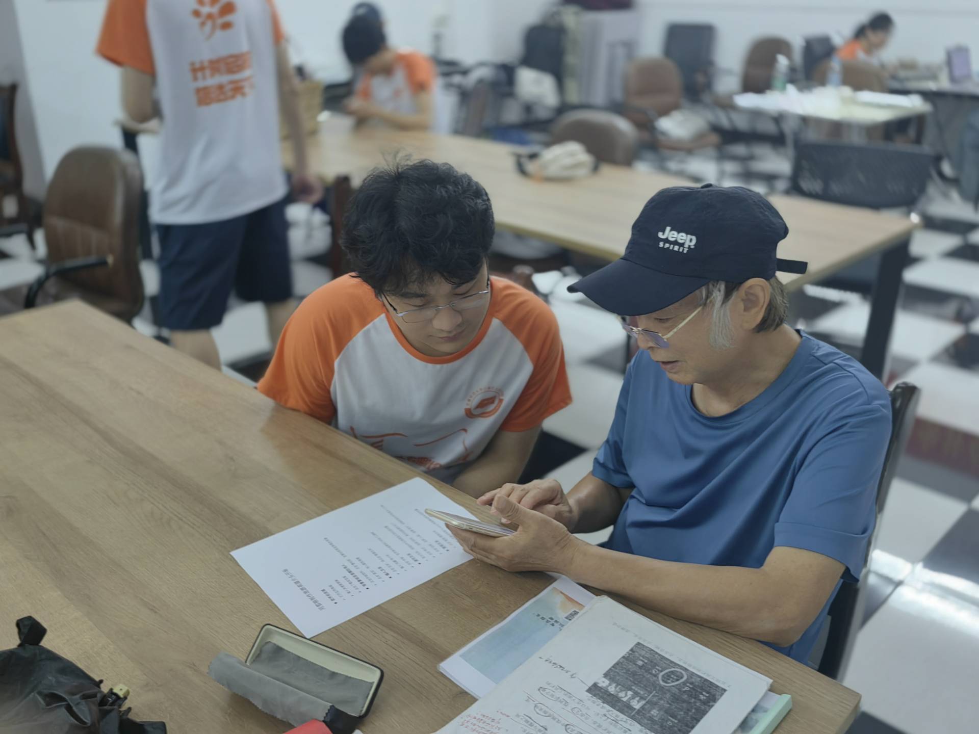 �P�����ˣ���۰l늡���Ӌ�ŌWԺ��ʏ����Ϧ�e·������ָ�⡱����������`�F�