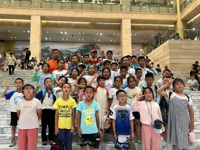 ���ӌ��`֮�����M�WУ��