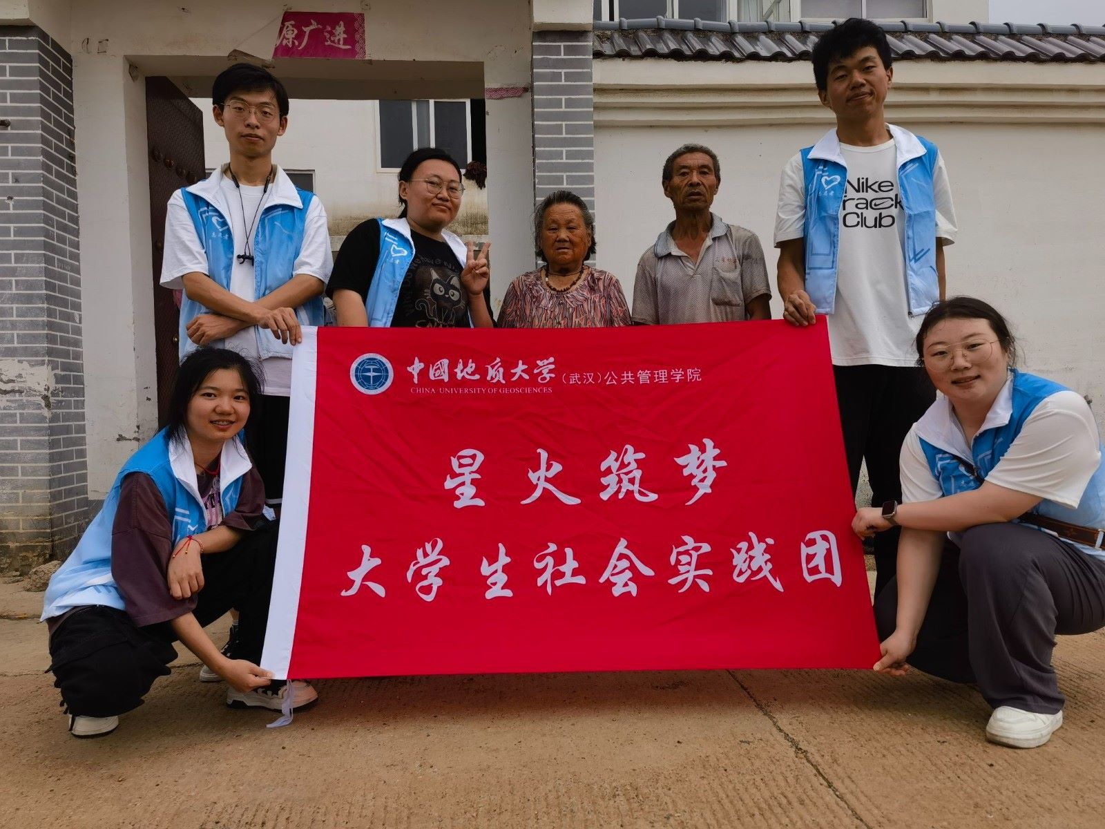 ���`�F�ɆT�L�����ش���