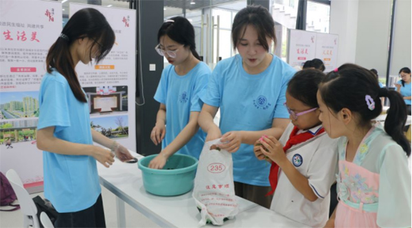 ��ꖳ�퍷��zͯ�������濗���Ļ���ƪ