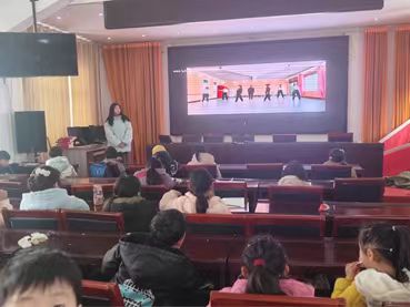 ���Rˮ���ˣ����L���С�֧���꠆T �ǧ��