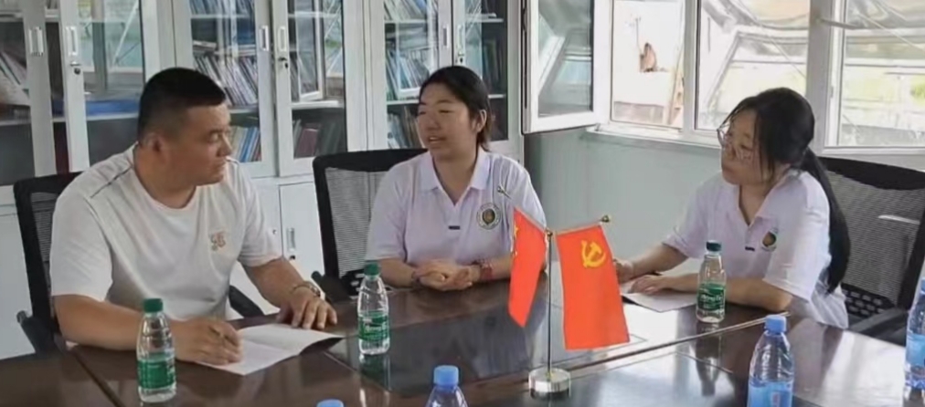 ��С�Y���hꠣ��۽��l��ˮ�|�{�� �������B�������O