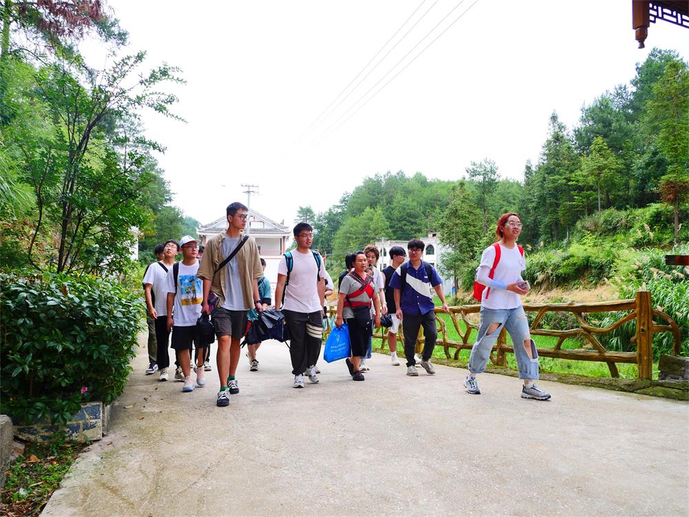 �l(xi��ng)�����d���C�ʣ������dʢ�����d