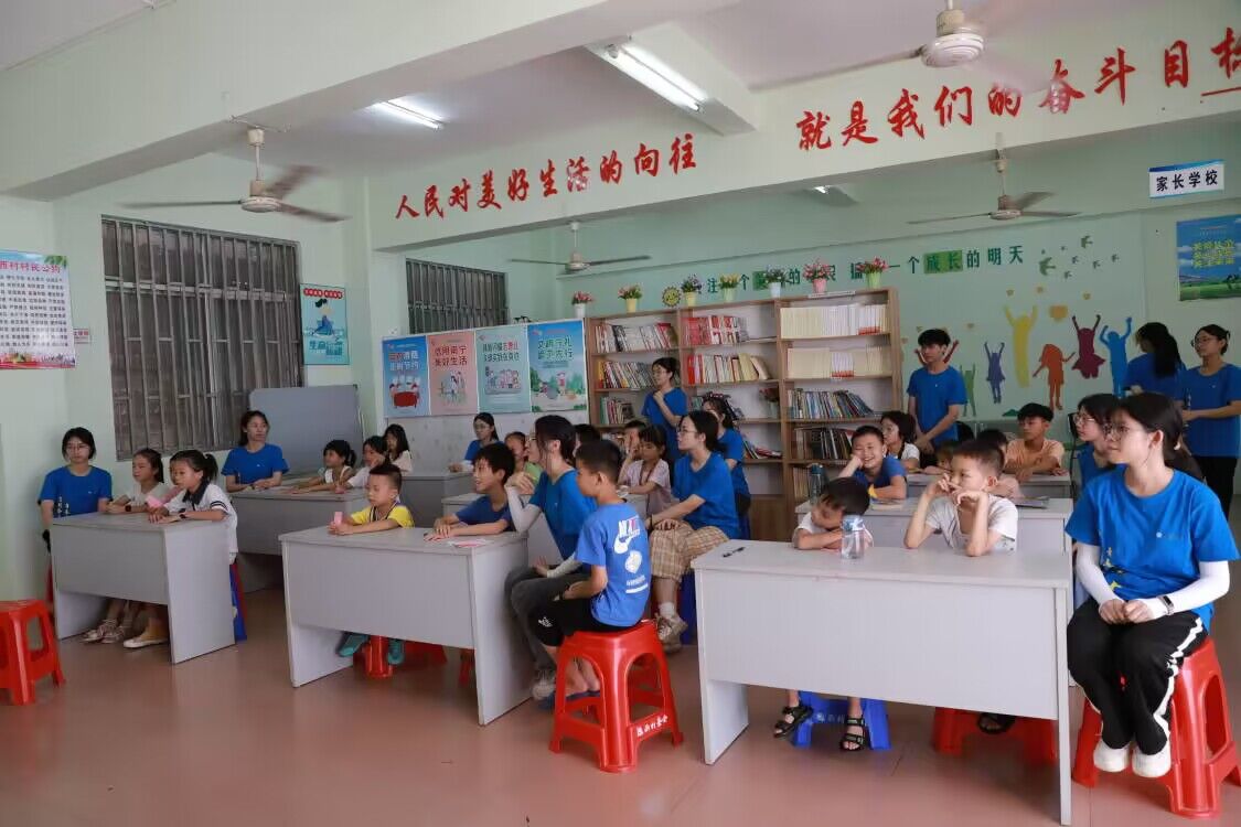 �V�������W�ČWԺ�Fί�W���������࡯�M������Ұ��־Ը������_չ�t��̌W���