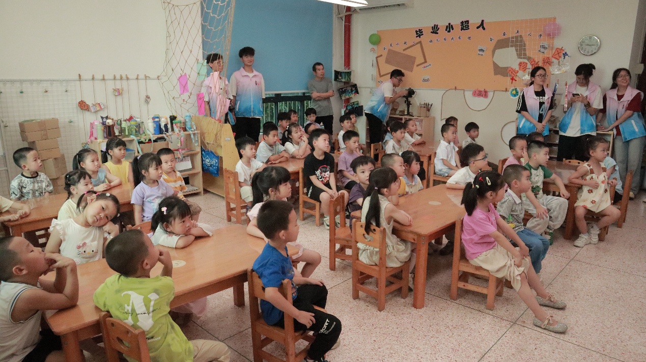 ��ɽ��W�¡��n��·�o������n�w���׃��@�������Ļ��c��ͯȤ�r��