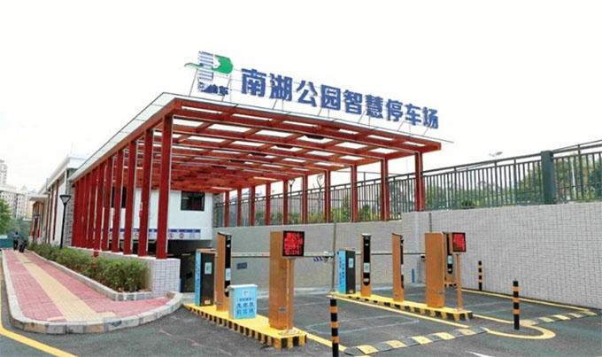 �ƽ�����ǻ�ͣ܇���y�}���{�к�ĸ���