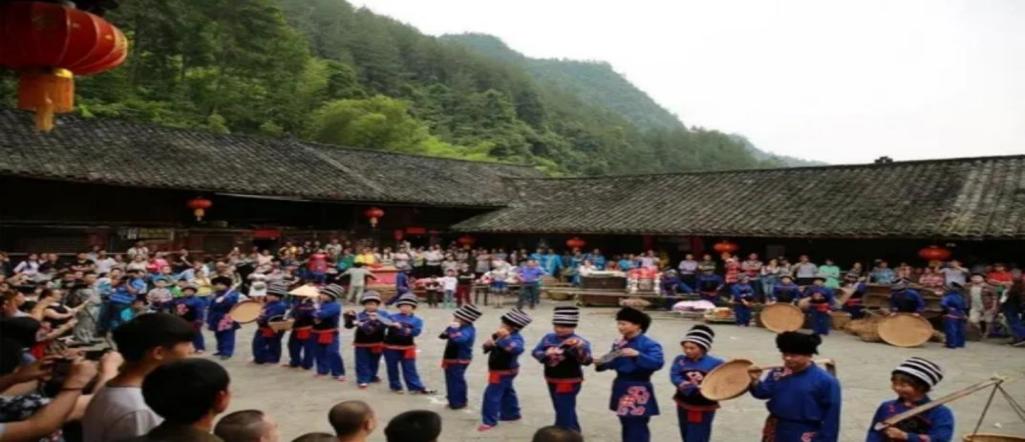 �v���l���£�����ɫ�Ļ�