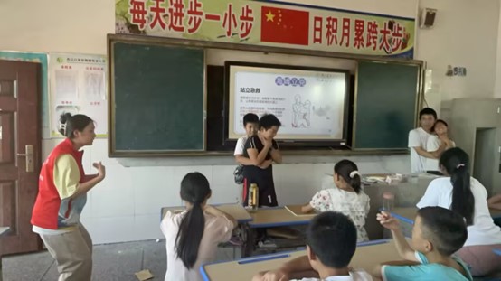 �����tˎ�WԺ������������ͯ�ģ��ഺ���`���h��