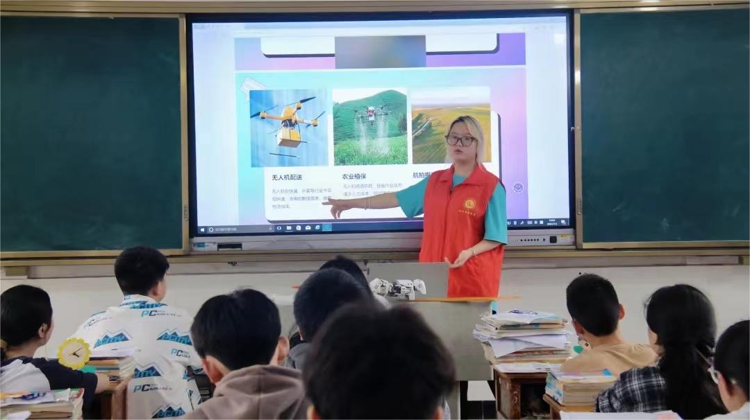 �Ĵ�����W(xu��)Ժ��������W(xu��)Ժ������Ƽ������l(xi��ng)����