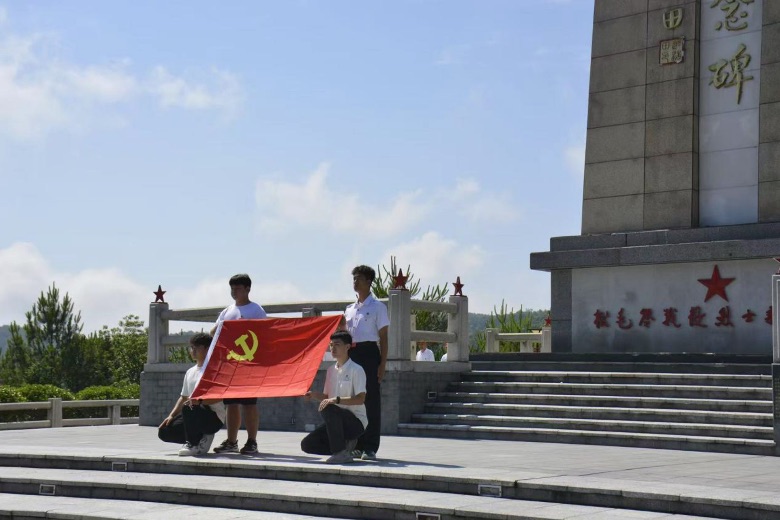 ������W�ǻ���â���`�ǰ�����r�и����υ^�ЌW���`��ӣ�̤���������E���c���ഺ֮��