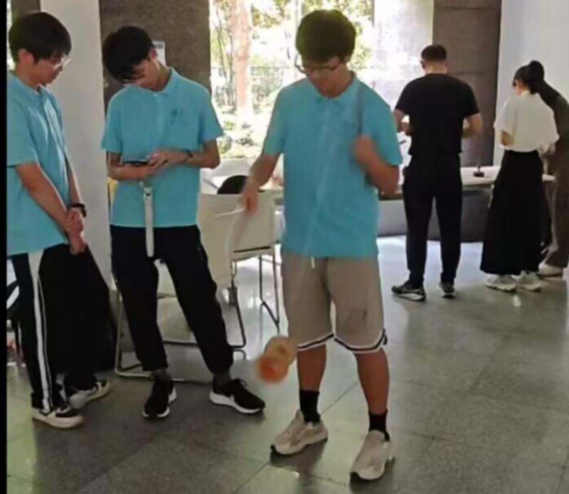 ��������������D�g������ǧ���Ļ��ǉm