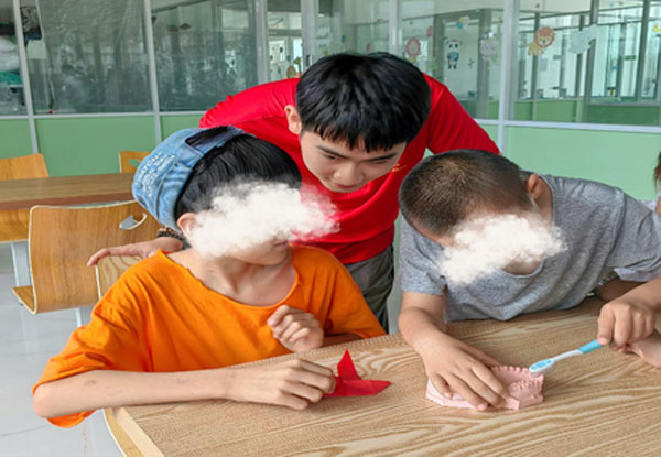 ���ǵĺ��ӣ���������߀��