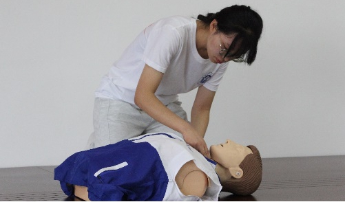 ����֪�R�M����