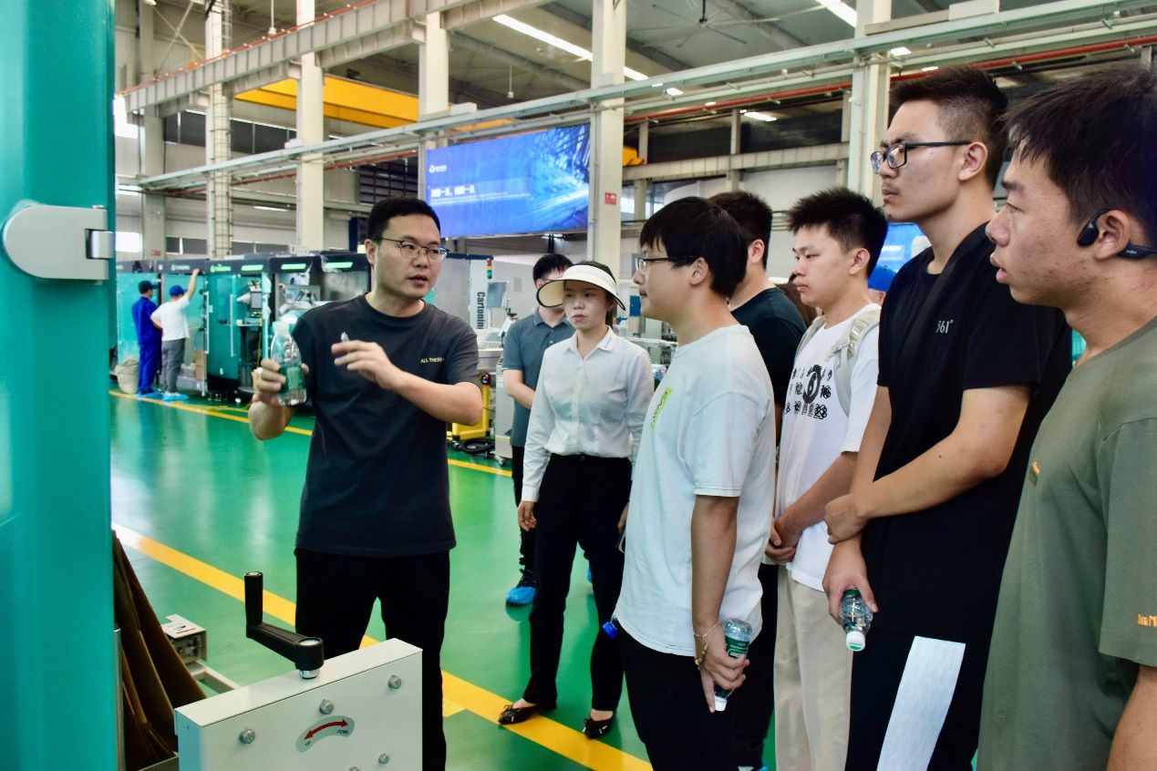 ���ϴ�W���χ��H�WԺ������`꠸�����Ƽ���˾�{�У��Ƽ��������I���ܜp����ƪ��