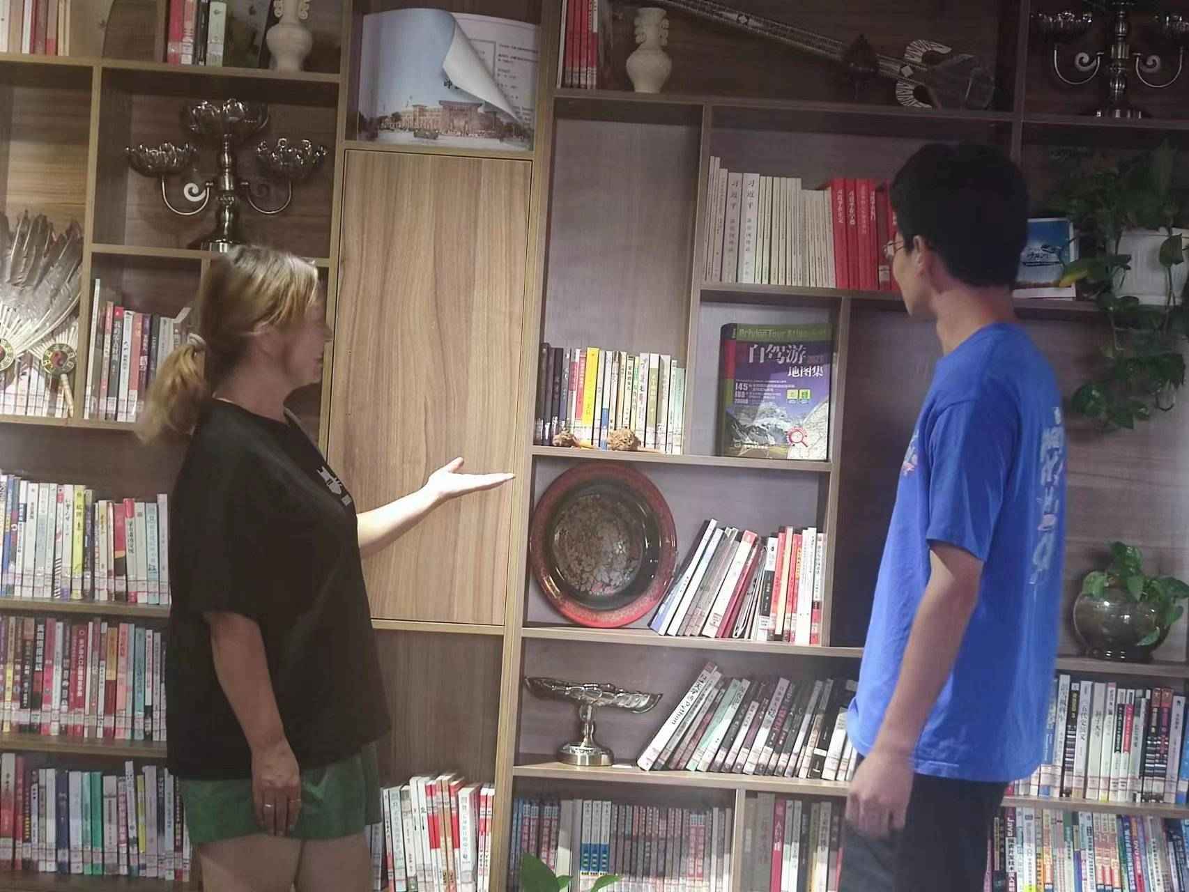 ��Ԫ���s����ͨ�¸�