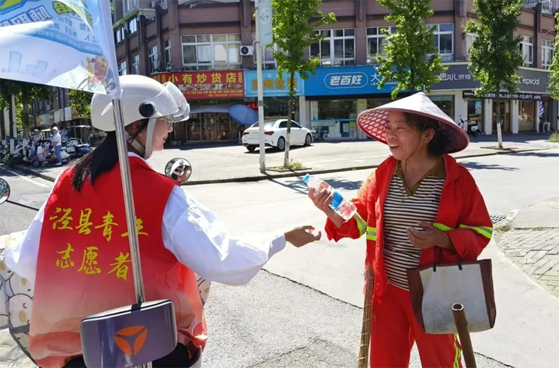 ��ů���f,���ӵı���