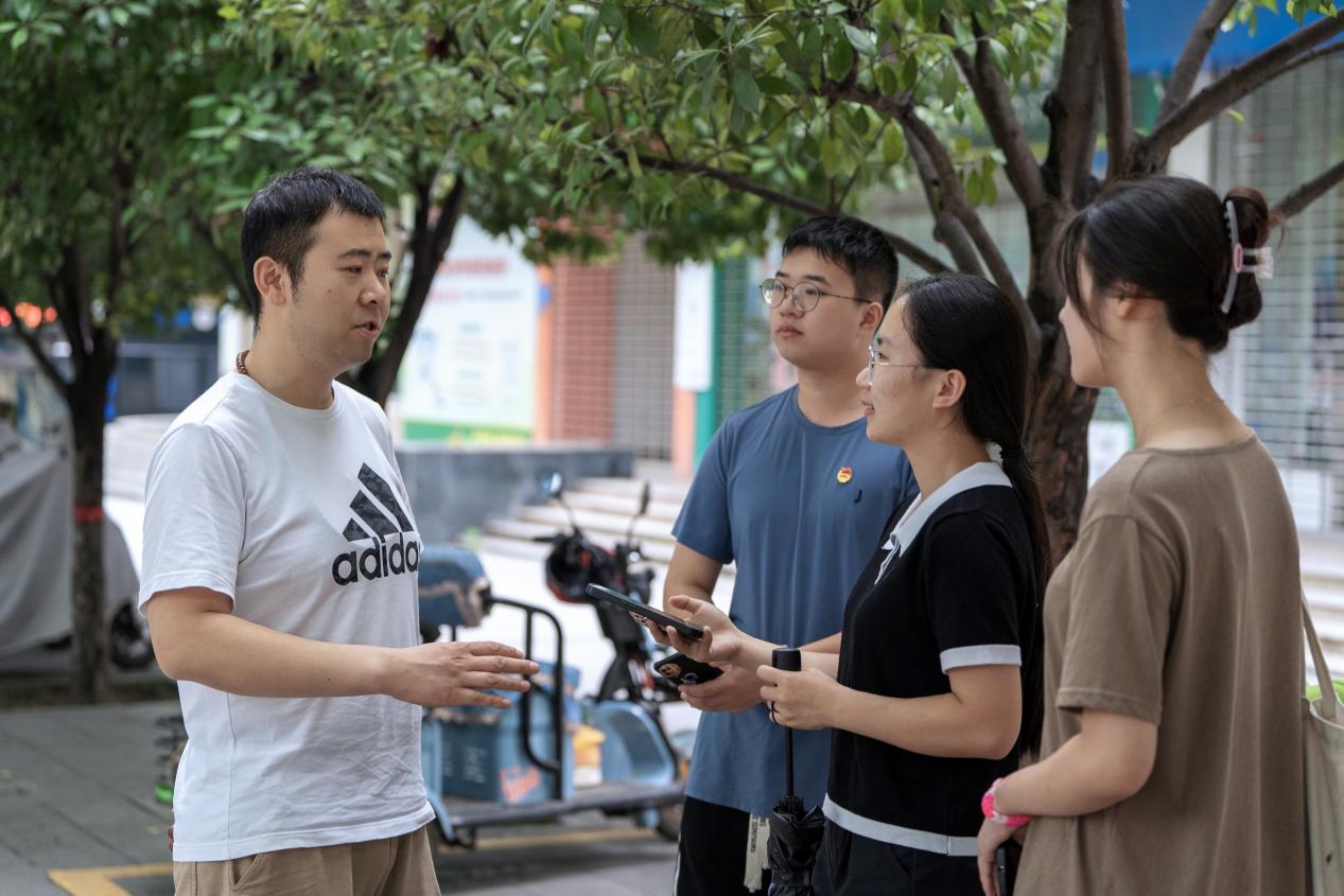 ���ƏV���ȡ�֪�顱�����˽����Ռ��飬�����l(xi��ng)�����d