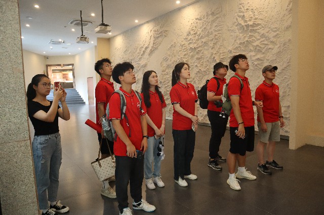 �Ϸʹ��I(y��)��W(xu��)��������̣��P���ʎ�����ڌ��`�Fꠂ��˸��򣨶���