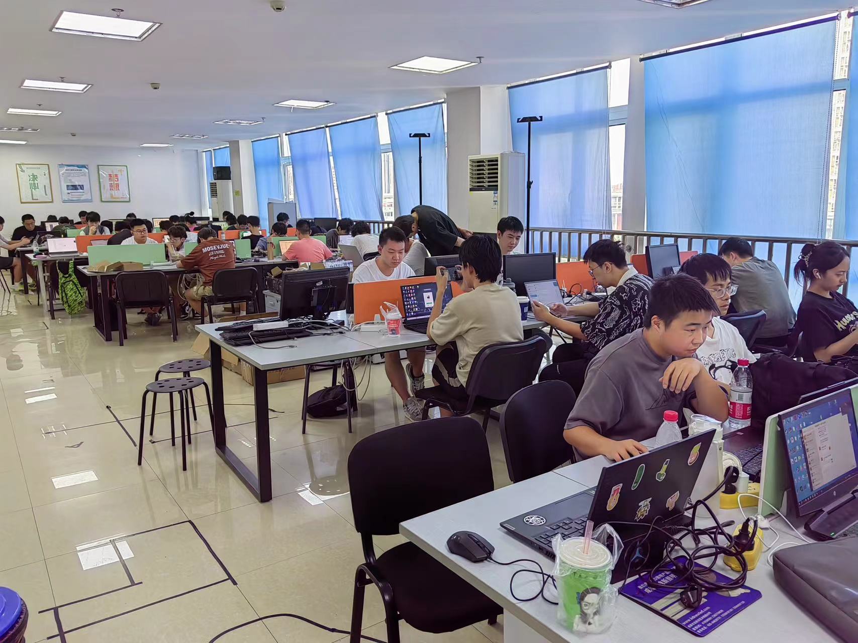 ����ʯ�ʹ�W�A�ό���