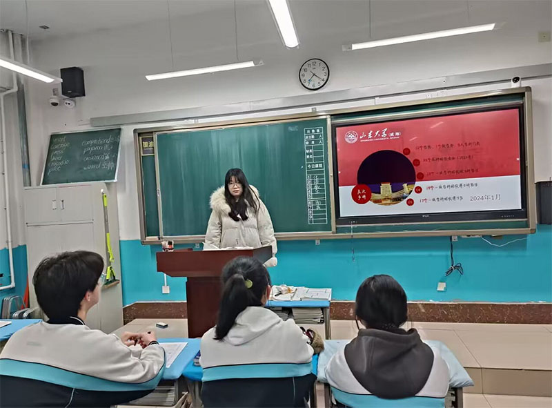 �������F�������`�A�M�Y��