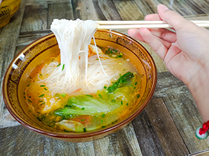 Ӣ�۵Ĺ��l������ϵ��н�