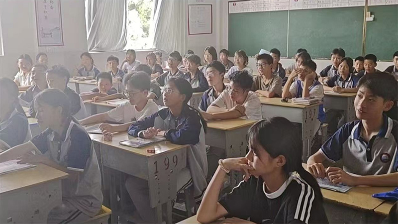 �����ഺ���pУ�財����Ӻ���W�������ഺ֧��ꠡ�����֧��֮����ȿ��Y