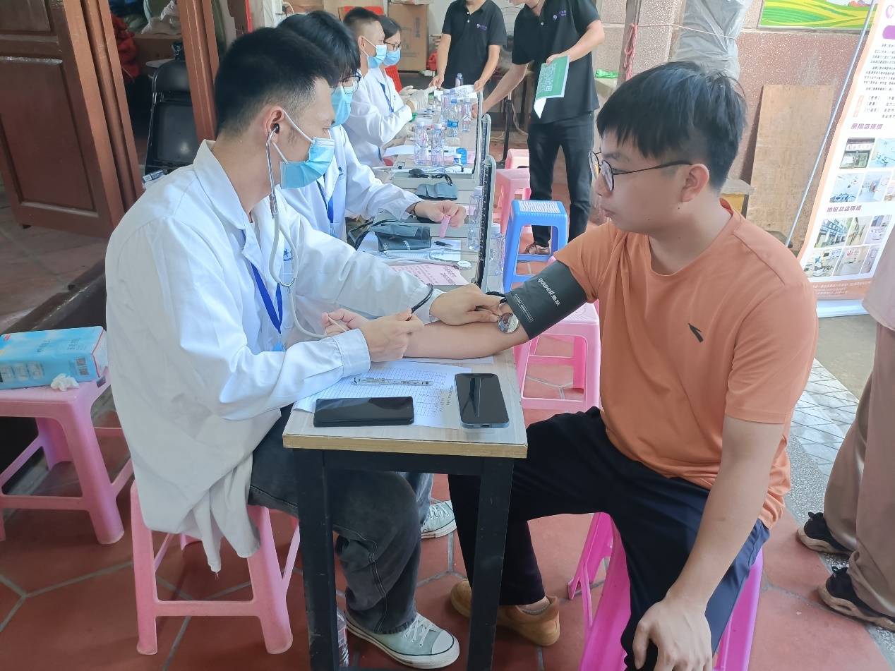 ���񽡿����o�ߡ����η�־Ը��������Є�