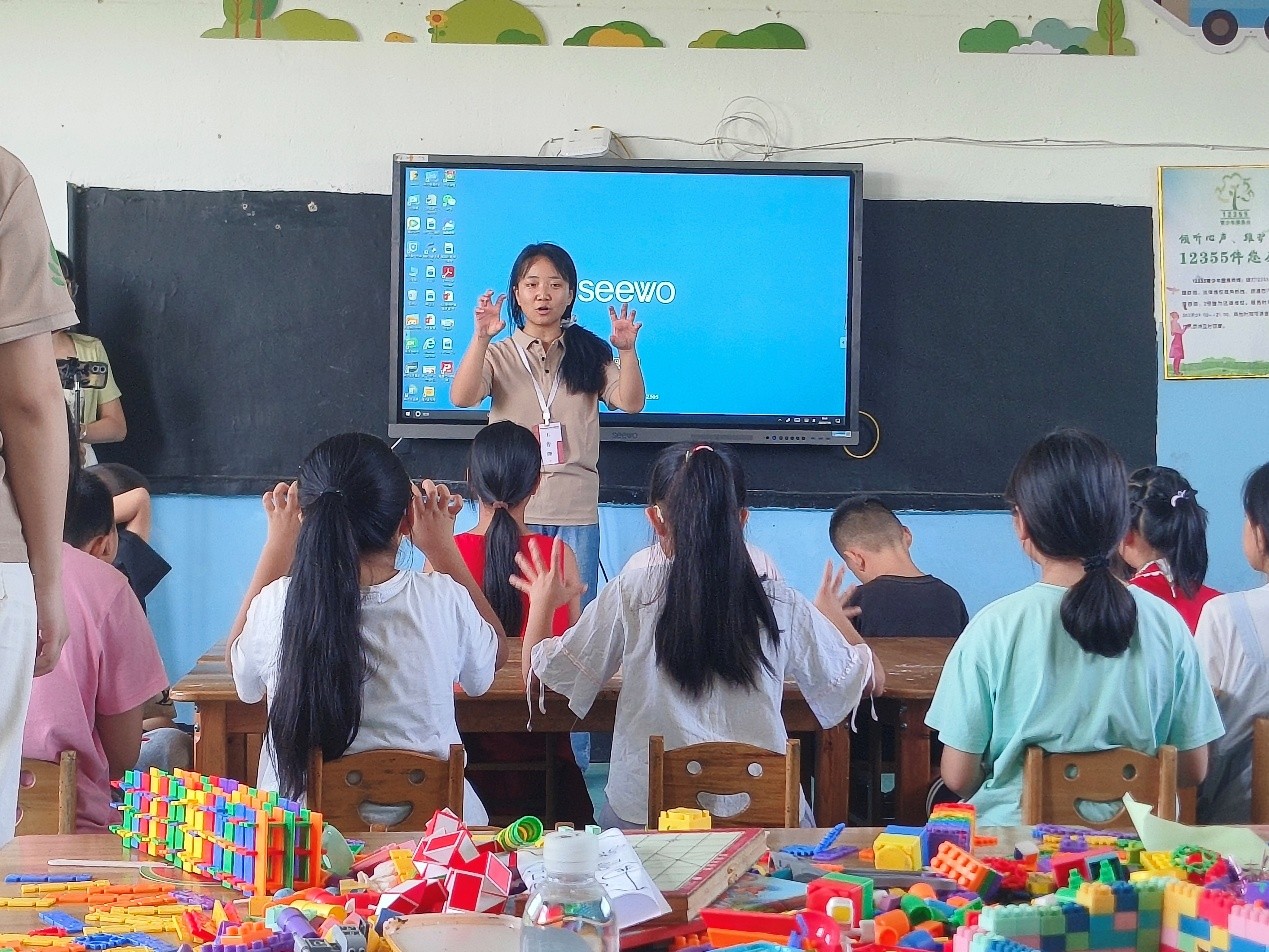 �ഺ����֧��· ��ϵ�R��ů����