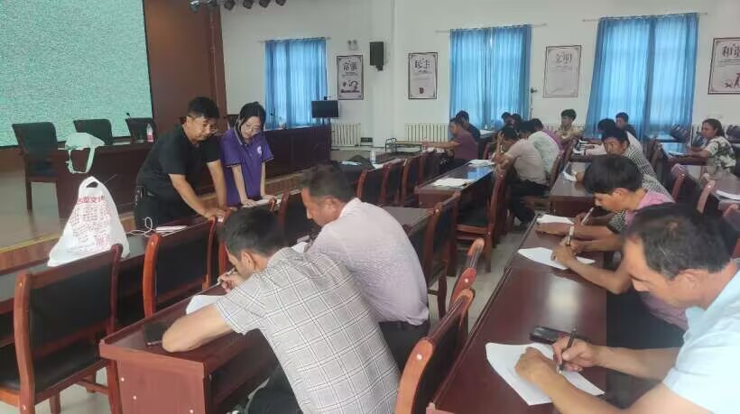 ��ֲ���r��ѣ��۽��l�����d